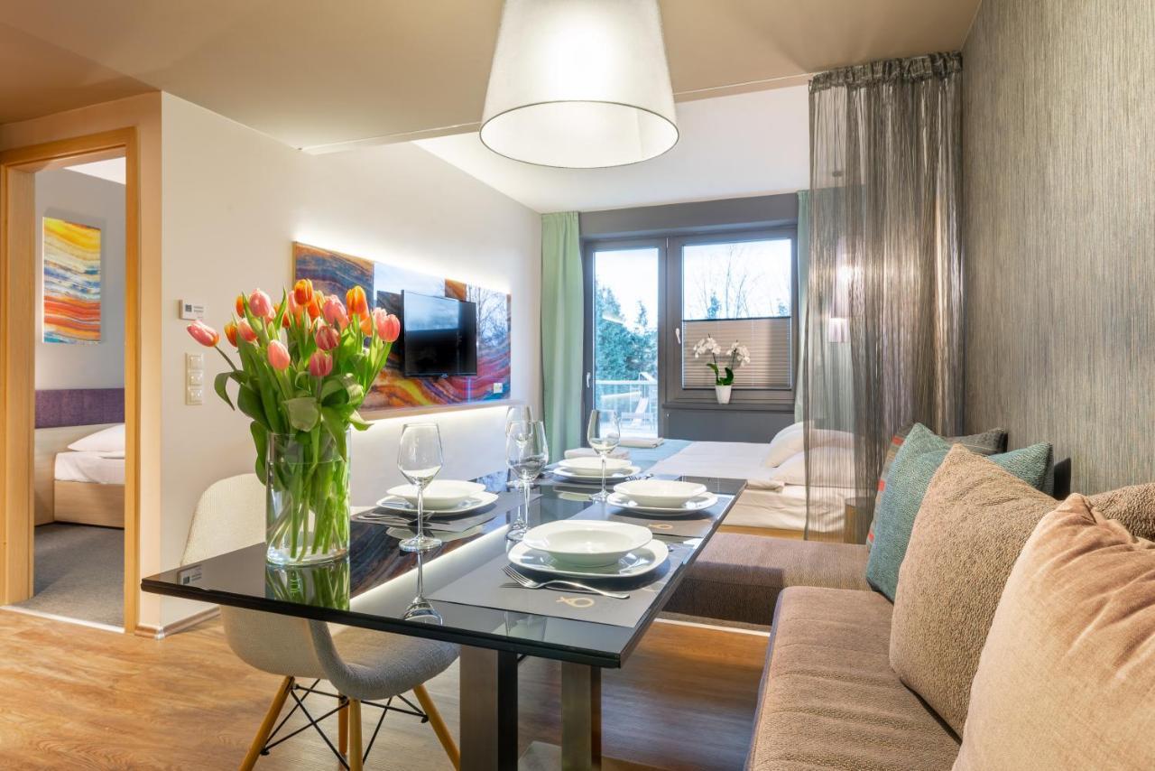 אפרטהוטל Sárvár Onyx Luxury מראה חיצוני תמונה